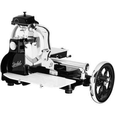 Die Berkel B3 in Schwarz ist die professionelle Aufschnittmaschine mit Schwungrad, die auch für intensive Schneidanforderungen geeignet ist.