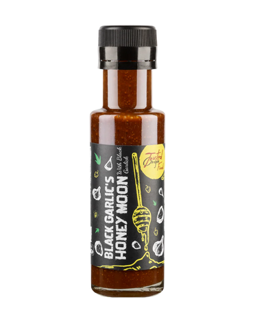 Black Garlic Honeymoon Chilisauce mit süßem Umami und feiner Schärfe