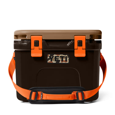 YETI Roadie 15 in Wetlands Camo - kompakte, limitierte Kühlbox mit 15 Litern Volumen