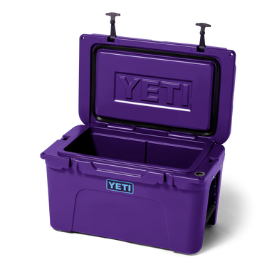 Die YETI Tundra 45 Kühlbox eignet sich für Camping, Boot und Freizeit