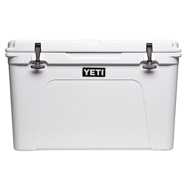 Tundra 105 White von YETI – perfekt für Boot und Pickup, mit weniger Platzbedarf.