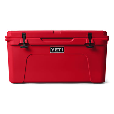 Tundra 65 in Rescue Red – auffällige Farbe, die sich perfekt für Abenteuer eignet.