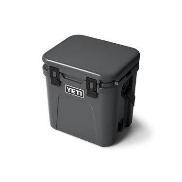 Kompakte YETI Roadie 24 2.0 Kühlbox in Charcoal für unterwegs