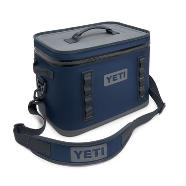 Hopper Flip 18 in Navy – ideal für Abenteuer mit Freunden.