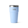 Stapelbarer Becher von Yeti mit 20oz Füllmenge in der limitierten Farbe Big Sky Blue 