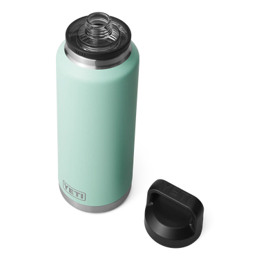 YETI Rambler 46 Oz Bottle Chug in Seafoam – große vakuumisolierte Trinkflasche