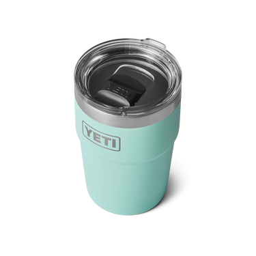 Der YETI Rambler 16 Oz Becher in Seafoam mit doppelwandiger Isolierung
