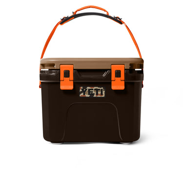 YETI Roadie 15 in Wetlands Camo - kompakte, limitierte Kühlbox mit 15 Litern Volumen