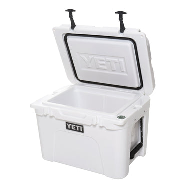 Tundra 35 in White – ideal für Ausflüge mit nur 9,1 kg Gewicht.