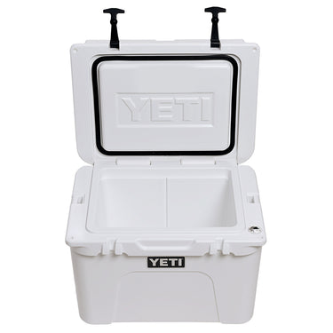 Tundra 35 in White – ideal für Ausflüge mit nur 9,1 kg Gewicht.