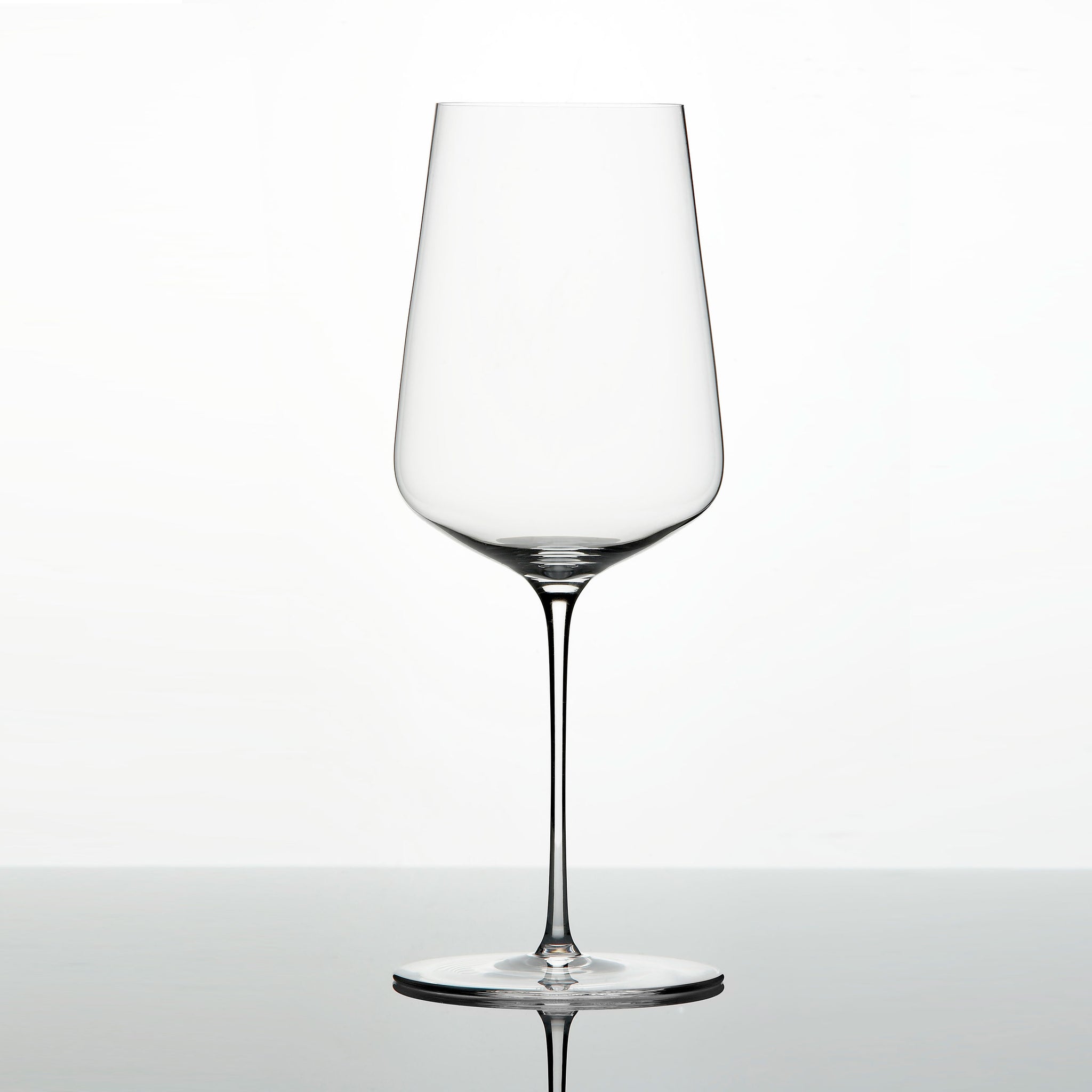 Zalto Universal Glas für kräftige Weine mit Ausdruck und Raffinesse.